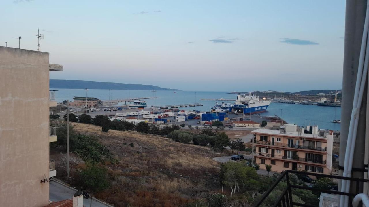 Lavrio 1Bdr Penthouse 7 Min On Foot From The Port Lejlighed Eksteriør billede